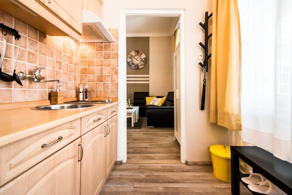 Bpr Joker Apartment Budapest Exterior foto